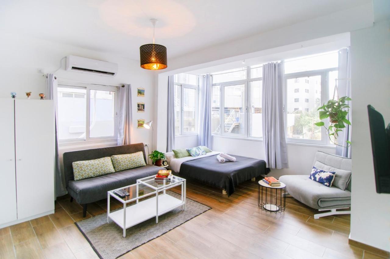 Beta Studios Aparthotel Tel Aviv Bagian luar foto